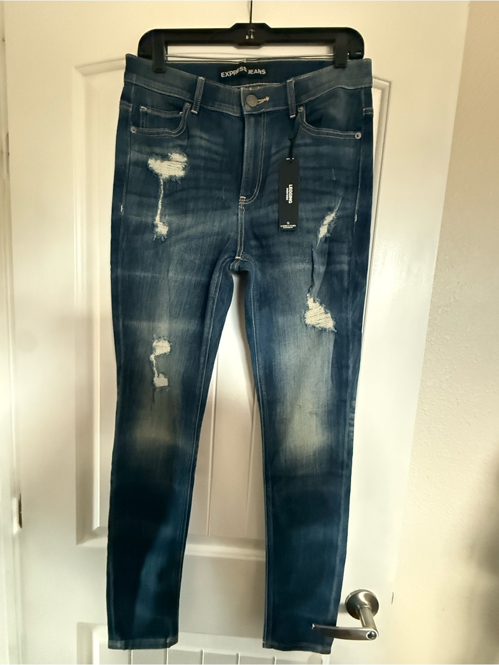 Express Women’s Skinny Jeans in Distressed Dark Blue Wash